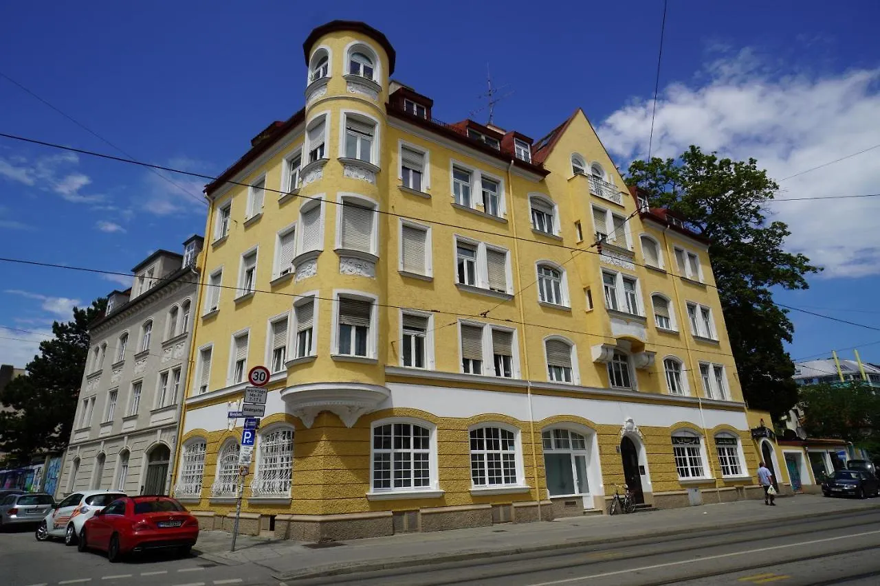 Homely Stay Studio 5 - Trendy Self-Check-In Stay In Munich Germany