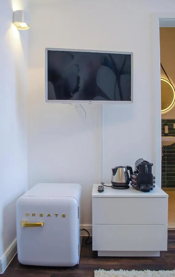 Homely Stay Studio 5 - Trendy Self-Check-In Stay In Munich Germany