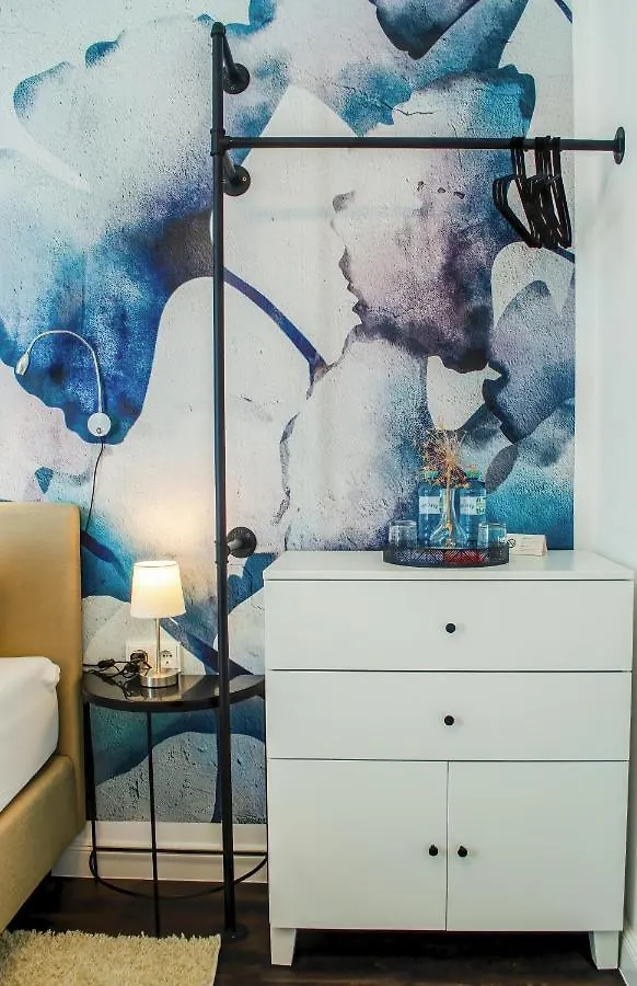 Homely Stay Studio 5 - Trendy Self-Check-In Stay In Munich 0*,  Allemagne